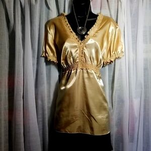 Sz 16 Nygard Golden Beige Satin top